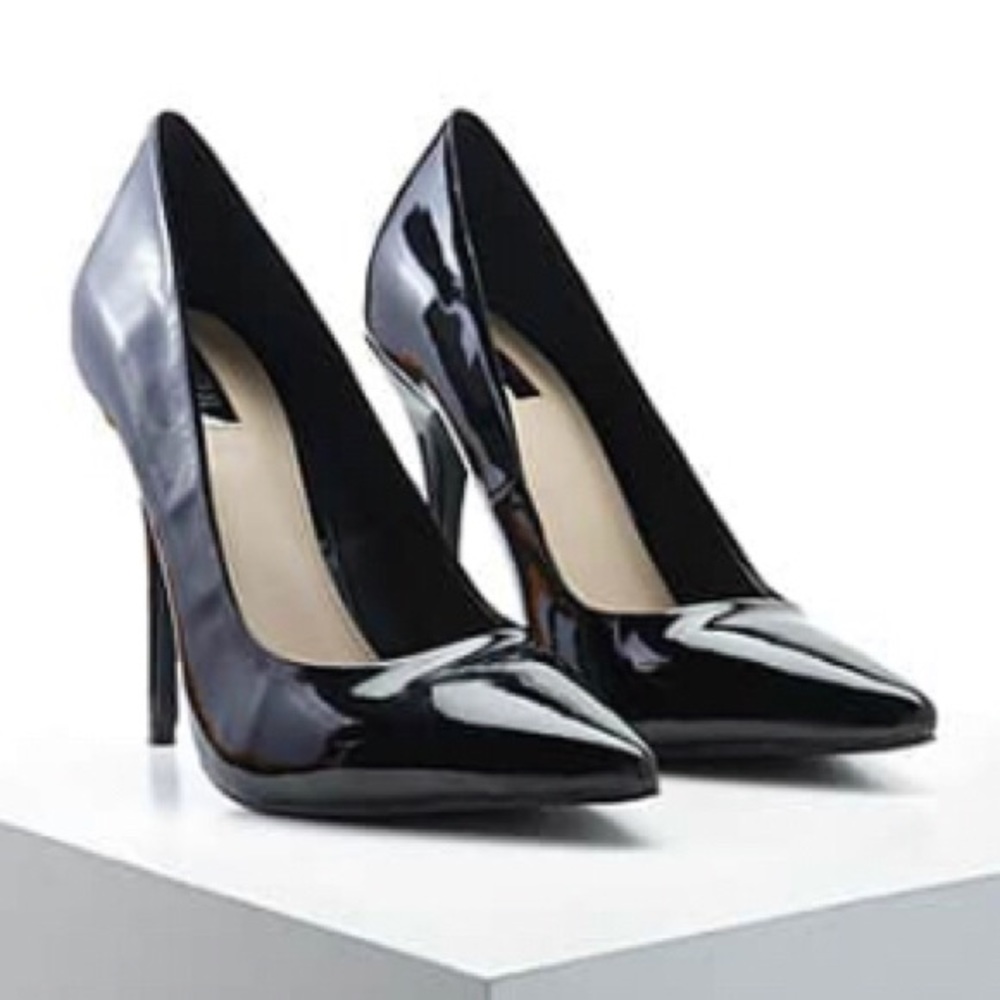Patent Leather Stiletto Heels 👠 (Black) NWOT